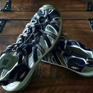 Keen Whisper sandals
